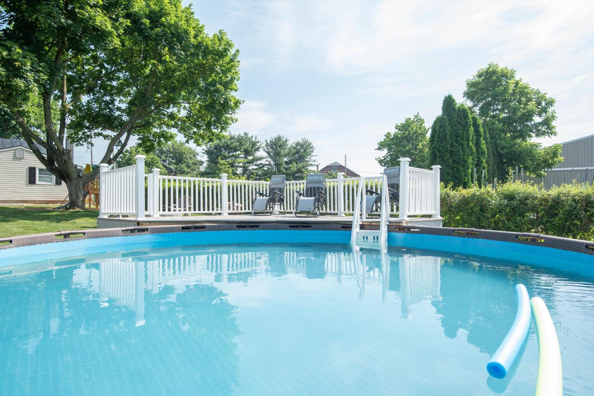 Nature Haven Pond,pool And Hot Tub Holiday home Myerstown