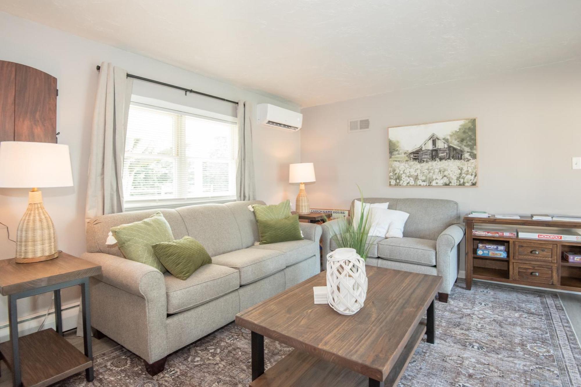 Nature Haven Pond,pool And Hot Tub Holiday home Myerstown