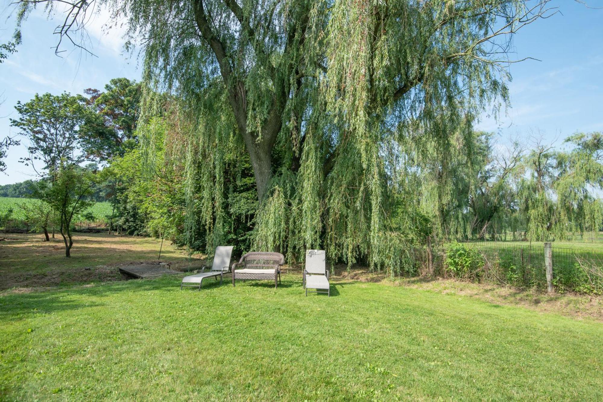 Nature Haven Pond,pool And Hot Tub * Myerstown